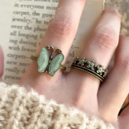 Women’s Vintage Butterfly Ring – Stackable Retro Gold Plated Floral Open Band Minimalist Gift